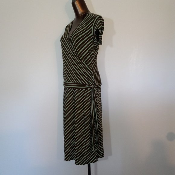 Drop waist, jersey, wrap dress, US women's size 8 - Picture 11 of 12